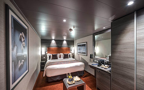 Yacht Club Interior Suite ( Module 15 Sqm - Decks 14-16    ) Photo