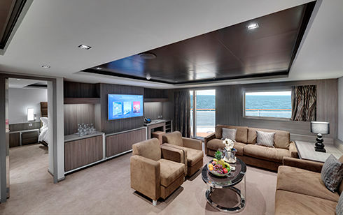 Yacht Club Royal Suite ( Module 62 Sqm - Balcony 33 Sqm - Decks 16  Whirlpool ) Photo