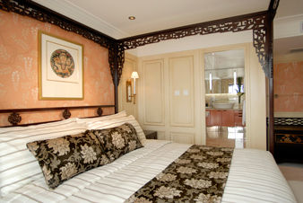 Jade & Mandarin Suite Photo