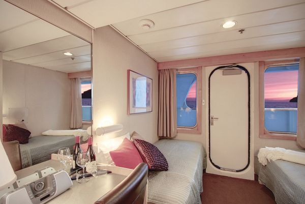 Trailblazer Stateroom Photo