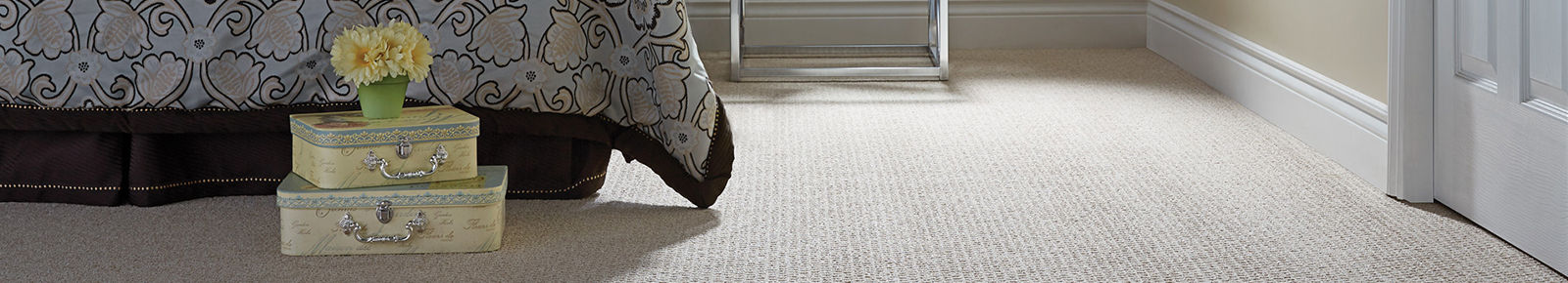 White, all natural wool carpet in bedroom