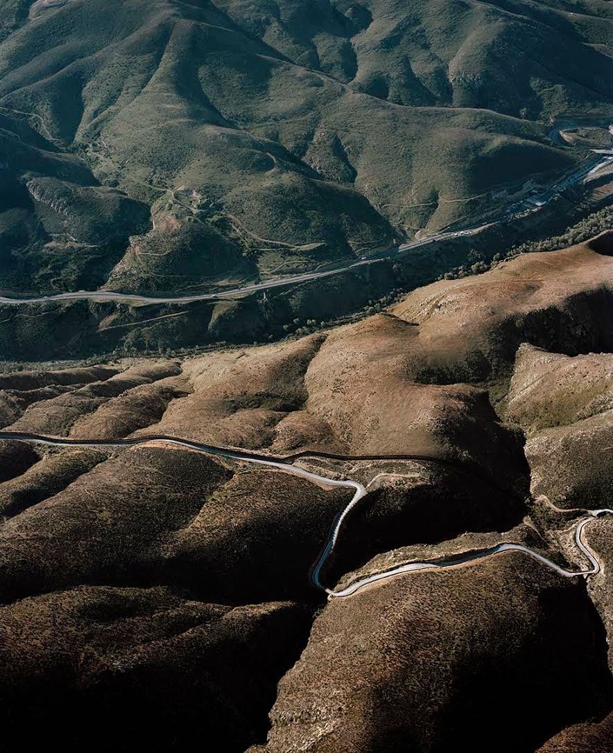 Pablo Lpez Luz, aerial photograph of the US-Mexico border, 2014. Huffington Post (30197)