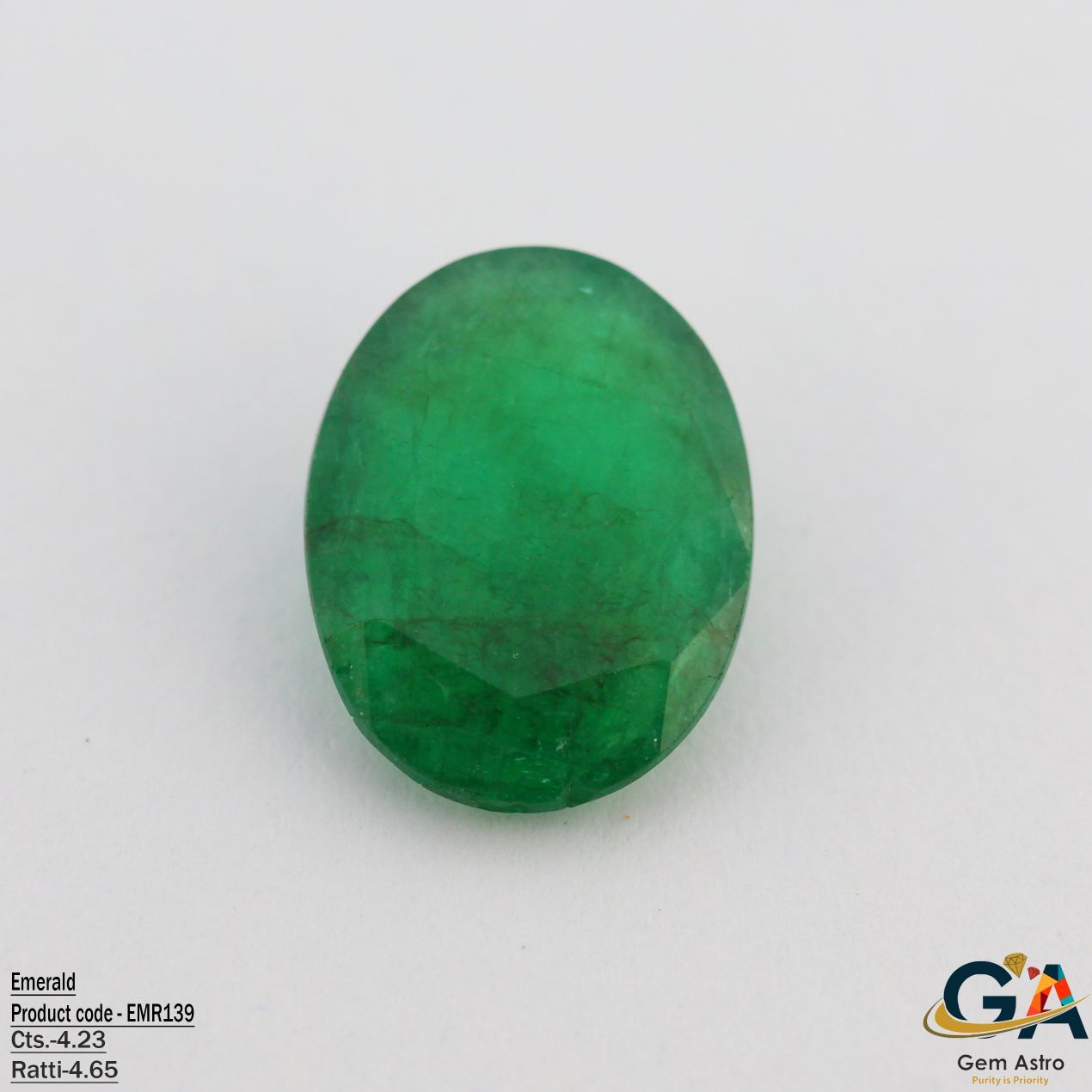 EMR139.jpg Emerald 4.23 Carat (4.65 Ratti) - Image 1