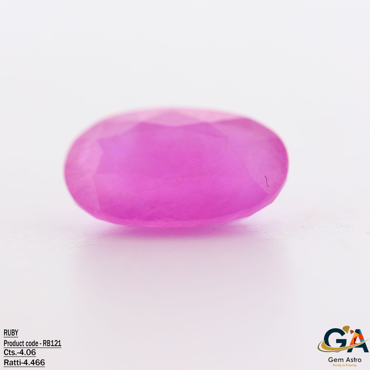 RB121.jpg Ruby 4.06 Carat (4.66 Ratti) - Image 1