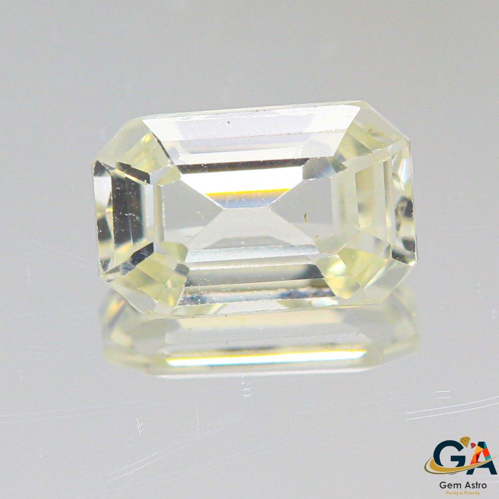 WS3.jpg Natural Ceylon White Sapphire (Safed Pukhraj) 1.50 Carat (1.67 Ratti) - Image 1