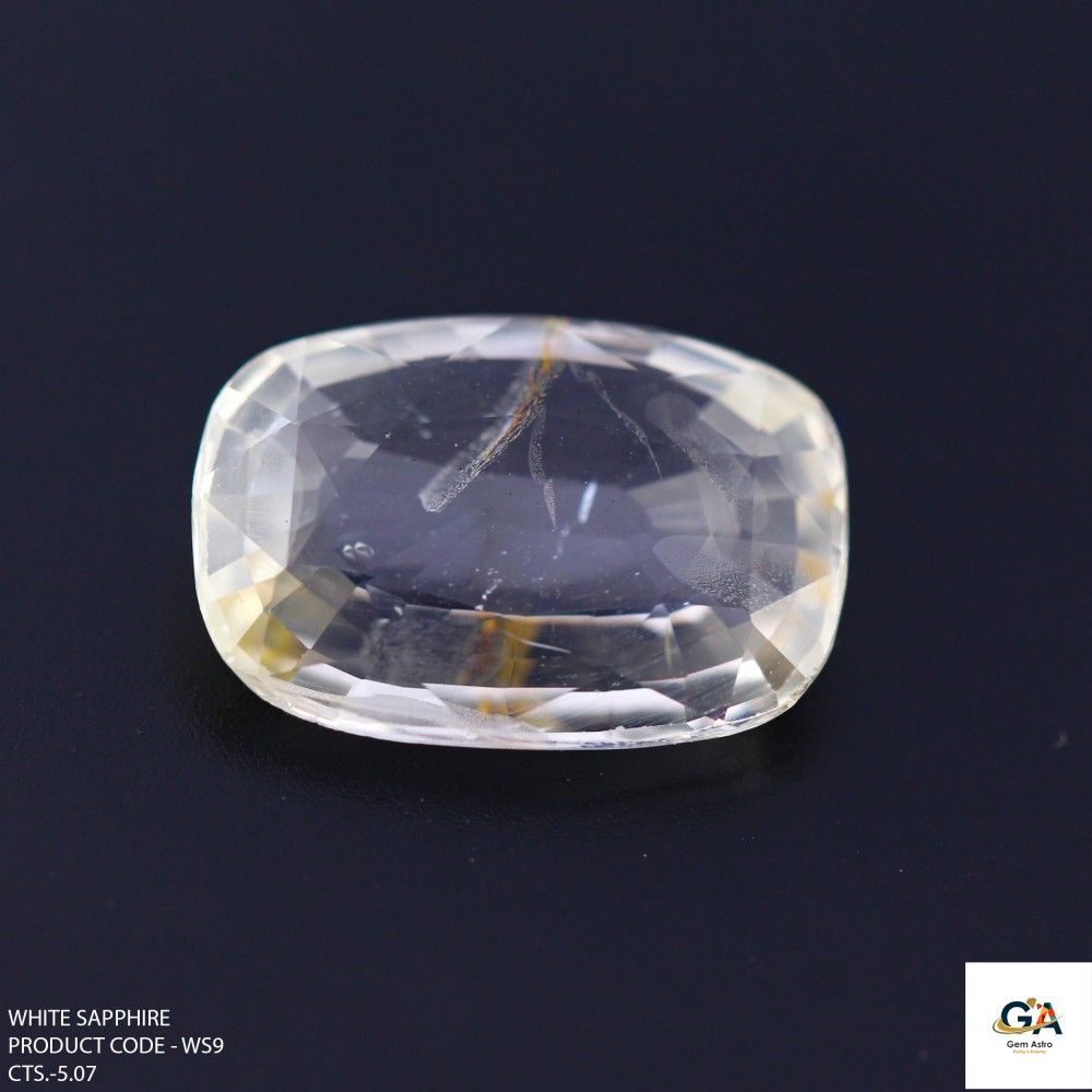 WS9.jpg Natural Ceylon White Sapphire (Safed Pukhraj) 5.07 Carat (5.57 Ratti) - Image 1