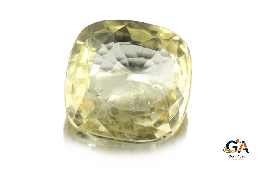 YS84.jpg Yellow Sapphire 5.53 Carat (6.14 Ratti) - Image 1