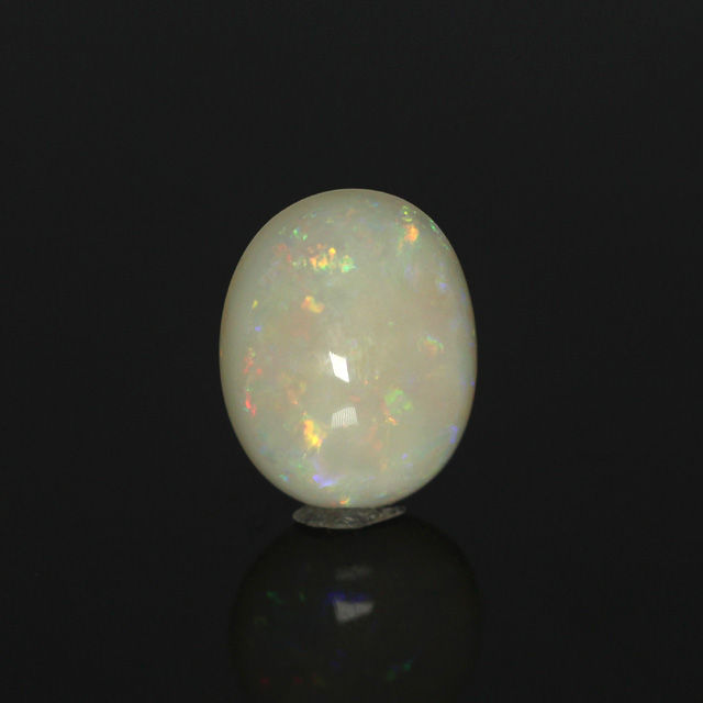 OP152 (1) Australian Opal 5.05 Carat (5.56 Ratti) - Image 1