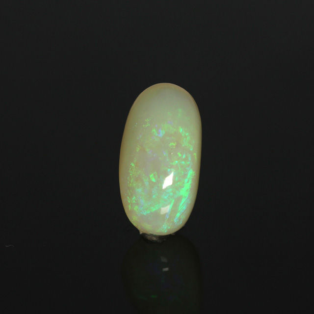 OP153 (1) Australian Opal 7.90 Carat (8.69 Ratti) - Image 1