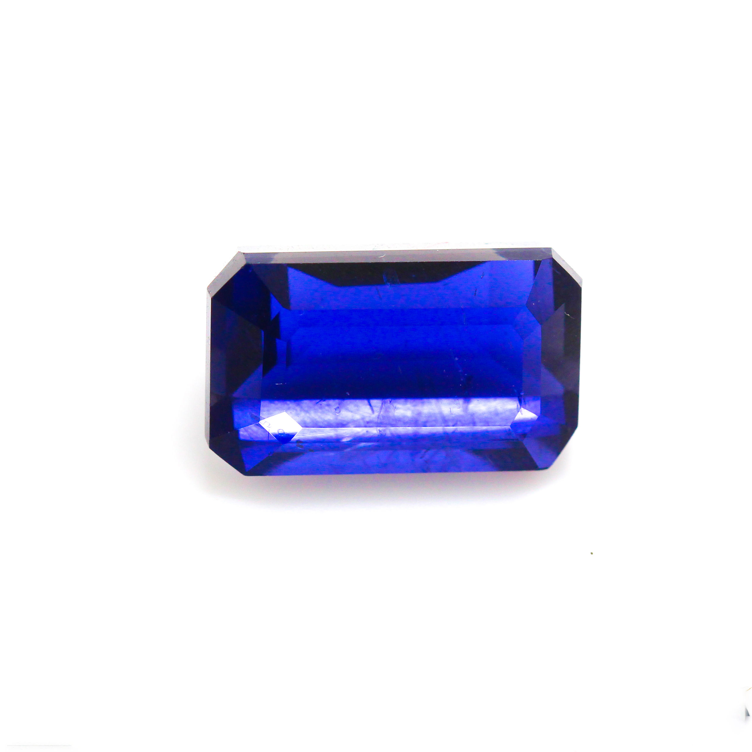 ILT19 1 Iolite 8.00 Carat (8.80 Ratti) - Image 1