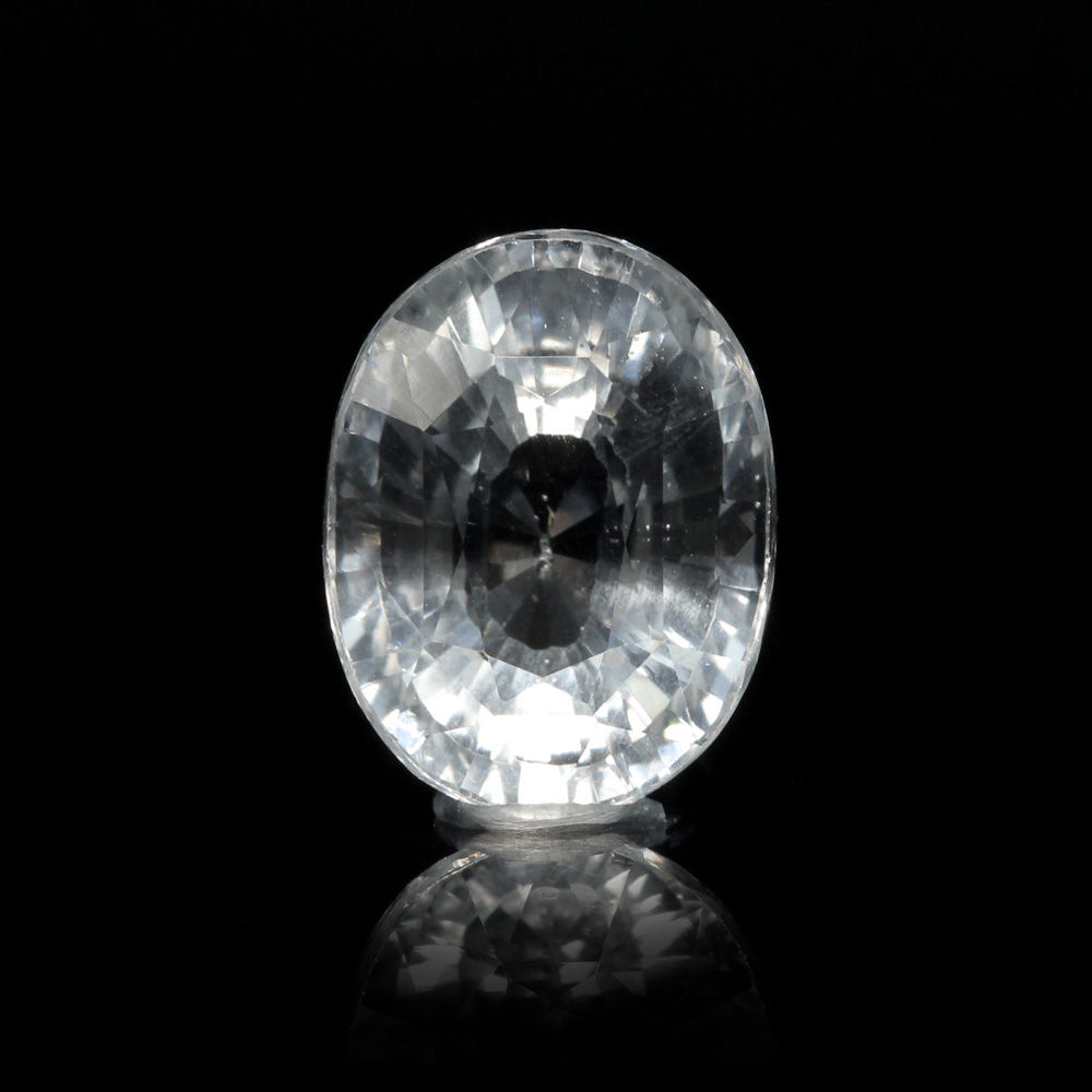 GAWT51 (1) white-topaz-9.42-carat