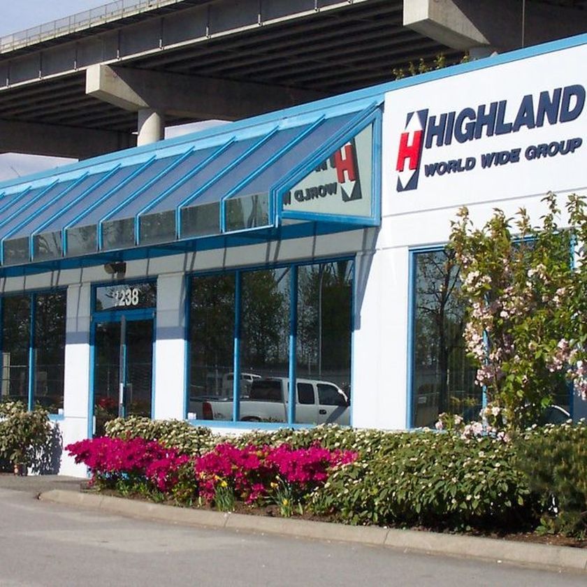 Highland Moving Building