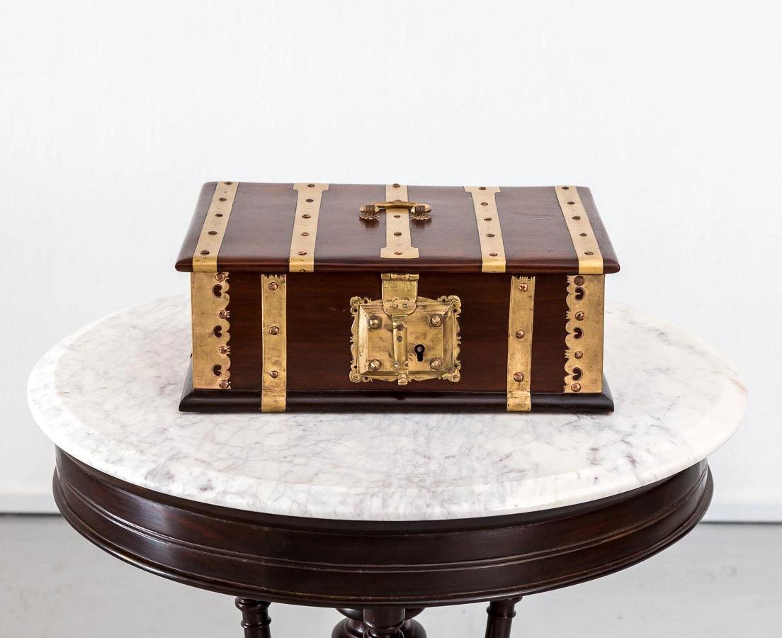 BOX-272 1L British ColonialMahogany Cash Box l The Past Perfect Collection l Singapore