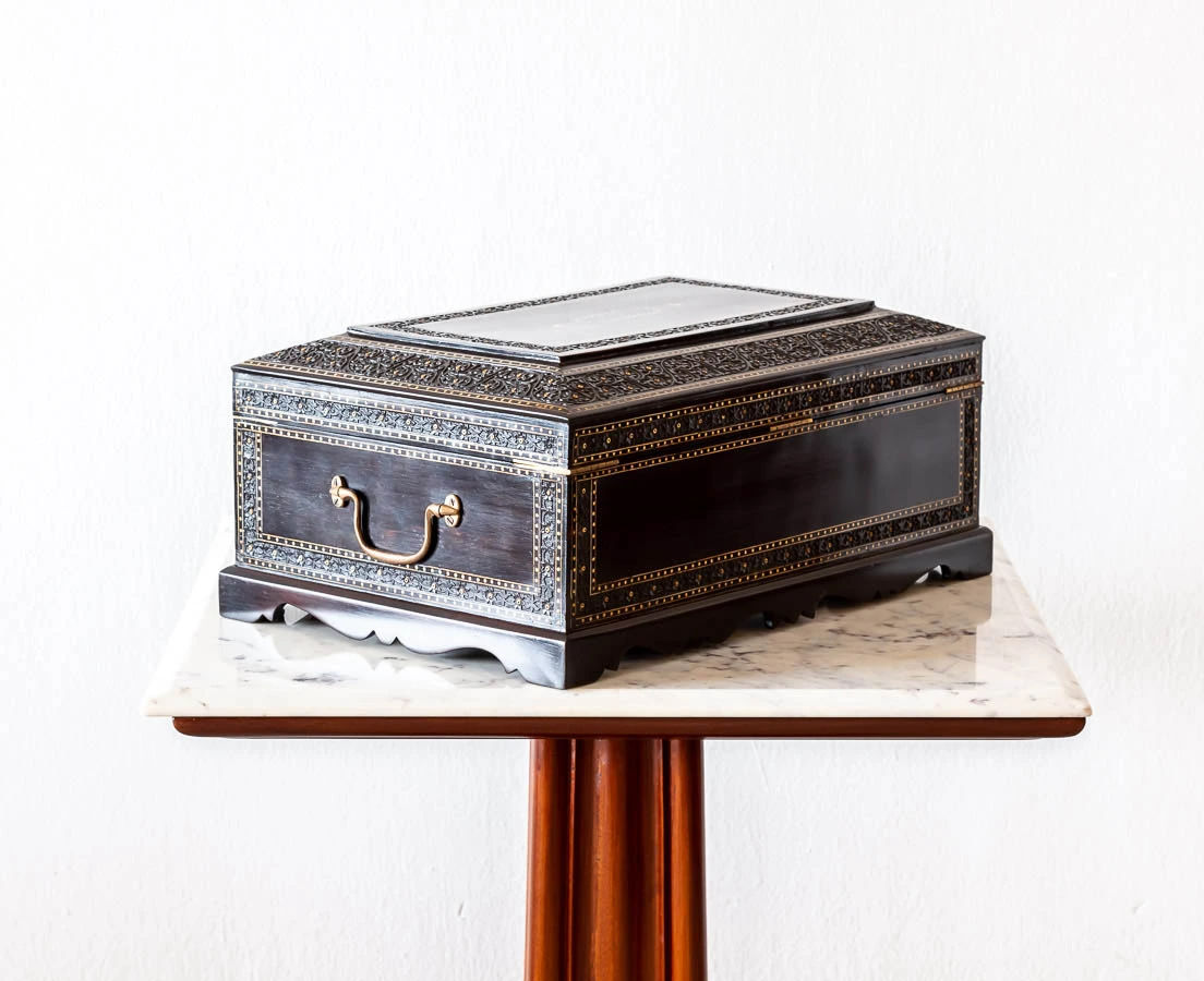 BOX-274 4L Anglo-Indian Ebony Dressing Box l The Past Perfect Collection l Singapore