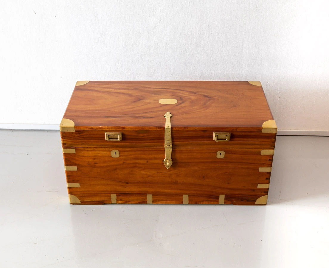 CHE-146 1L Anglo-Indian Camphor Travel Chest l The Past Perfect Collection l Singapore
