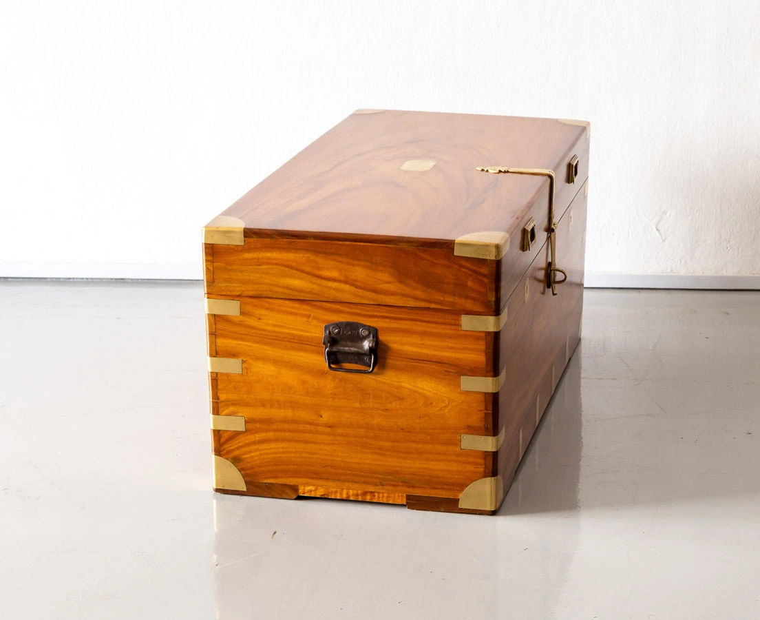 CHE-146 2L Anglo-Indian Camphor Travel Chest l The Past Perfect Collection l Singapore