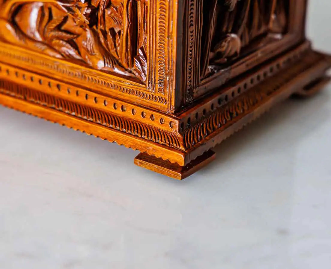 Antique Boxes - British Colonial cedarwood Box - The Past Perfect Collection - Singapore