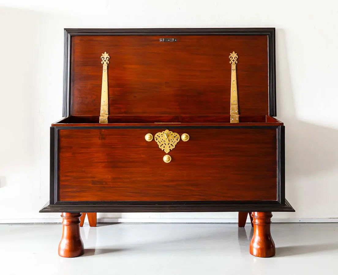 Antique Dutch Colonial Mahogany & Ebony Storage Trunk