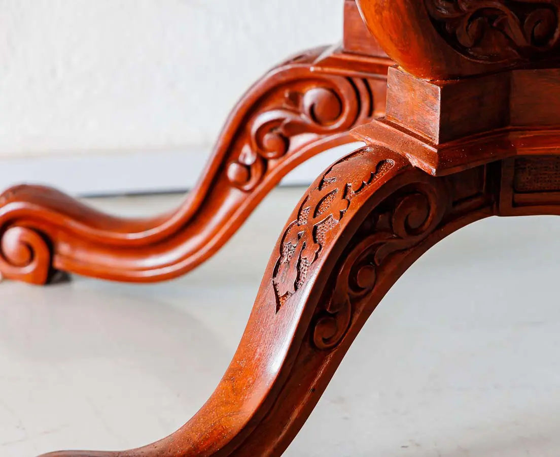 Antique Tables - British Colonial Mahogany Oval Centre Table - The Past Perfect Collection - Singapore