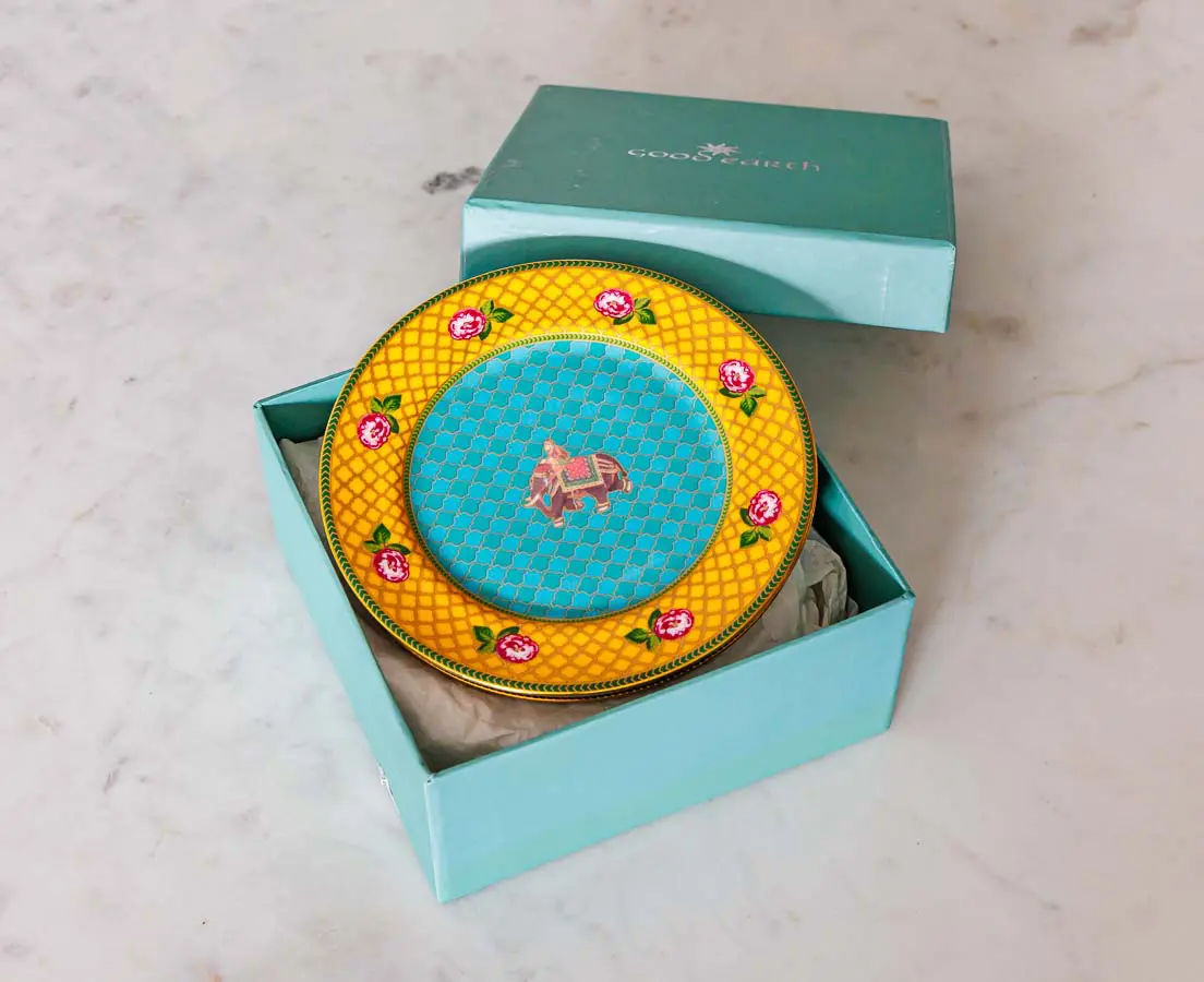 Serai Tea Plates - Good Earth - The Past Perfect Collection - Singapore