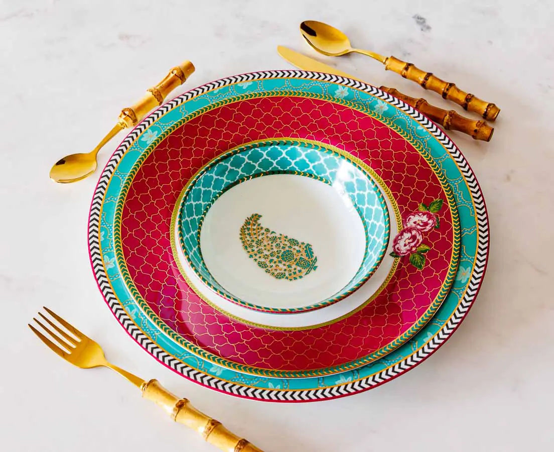 Serai Dinnerware - Good Earth - The Past Perfect Collection - Singapore