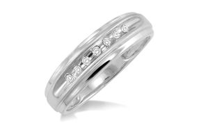 1/20 Ctw Round Cut Diamond Men's Ring in 10K White Gold - Size 9