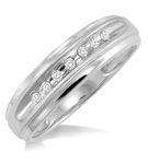 1/20 Ctw Round Cut Diamond Men's Ring in 10K White Gold - Size 9