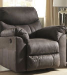 Signature Design by Ashley Boxberg Reclining Sofa and Loveseat with Recliner