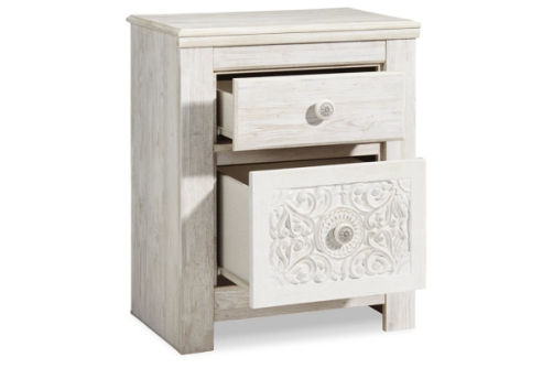 Signature Design by Ashley Paxberry Queen Panel Bed, Chest and Nightstand-Whit