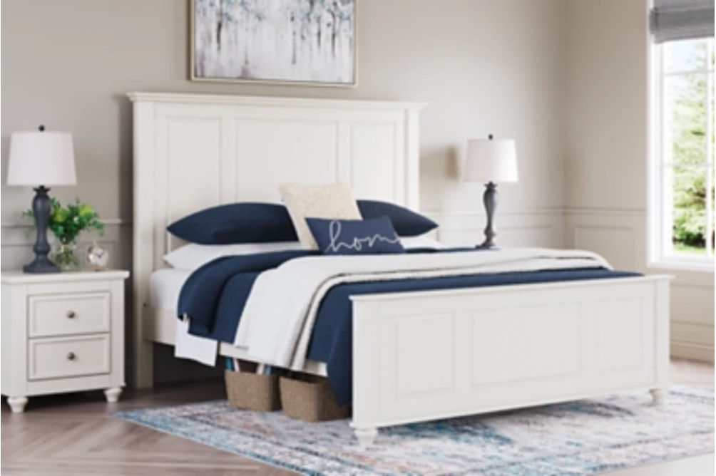 Signature Design by Ashley Grantoni King Panel Bed-White