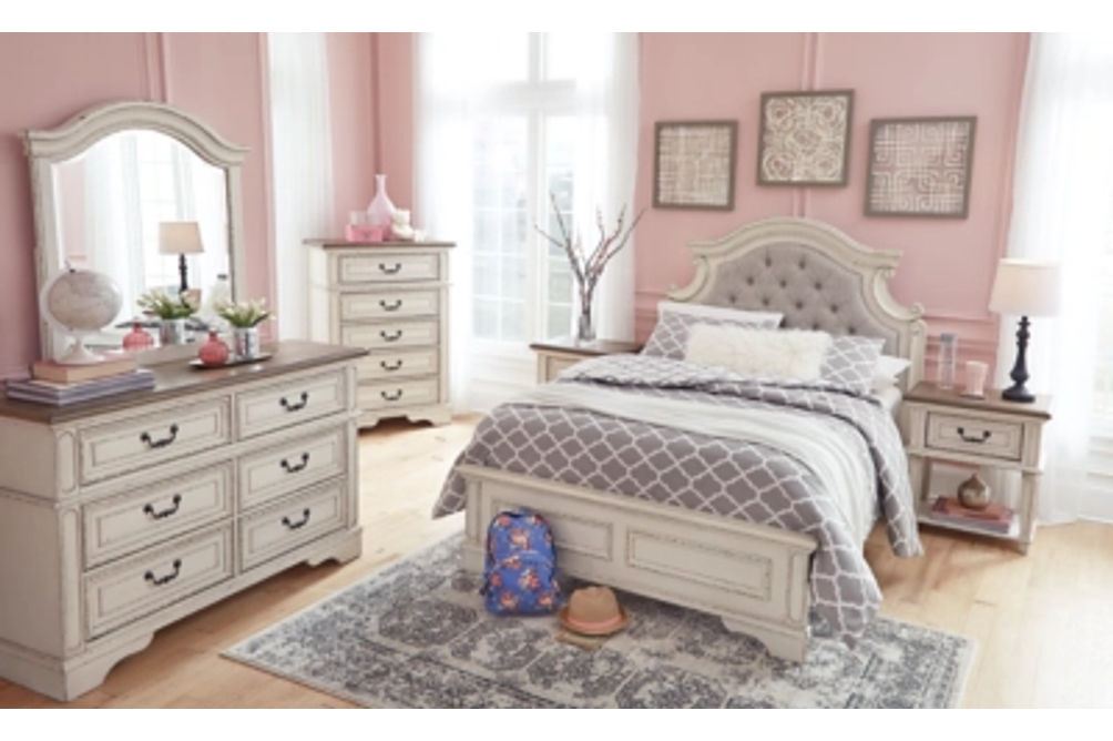 Signature Design by Ashley Realyn Full Panel Bed-Chipped White