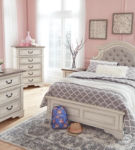 Signature Design by Ashley Realyn Full Panel Bed-Chipped White