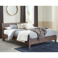 Calverson Queen Panel Platform Bed with Dresser and Nightstand-Mocha