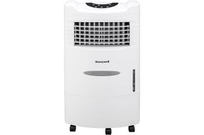 Honeywell - 470 CFM Indoor Evaporative Air Cooler (Swamp Cooler) with Remote Control in White - Whi