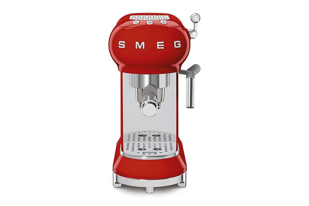 SMEG Semi-Automatic Espresso Machine with 15 bar pressure - Red