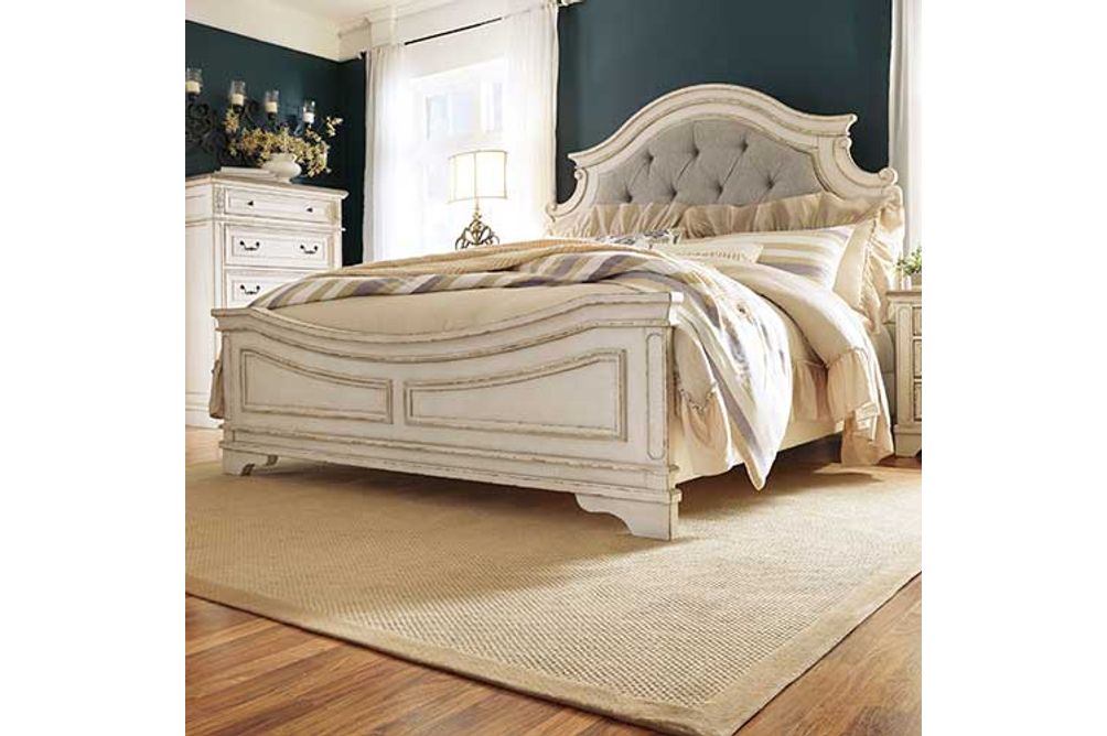 REALYN QUEEN PANEL BED