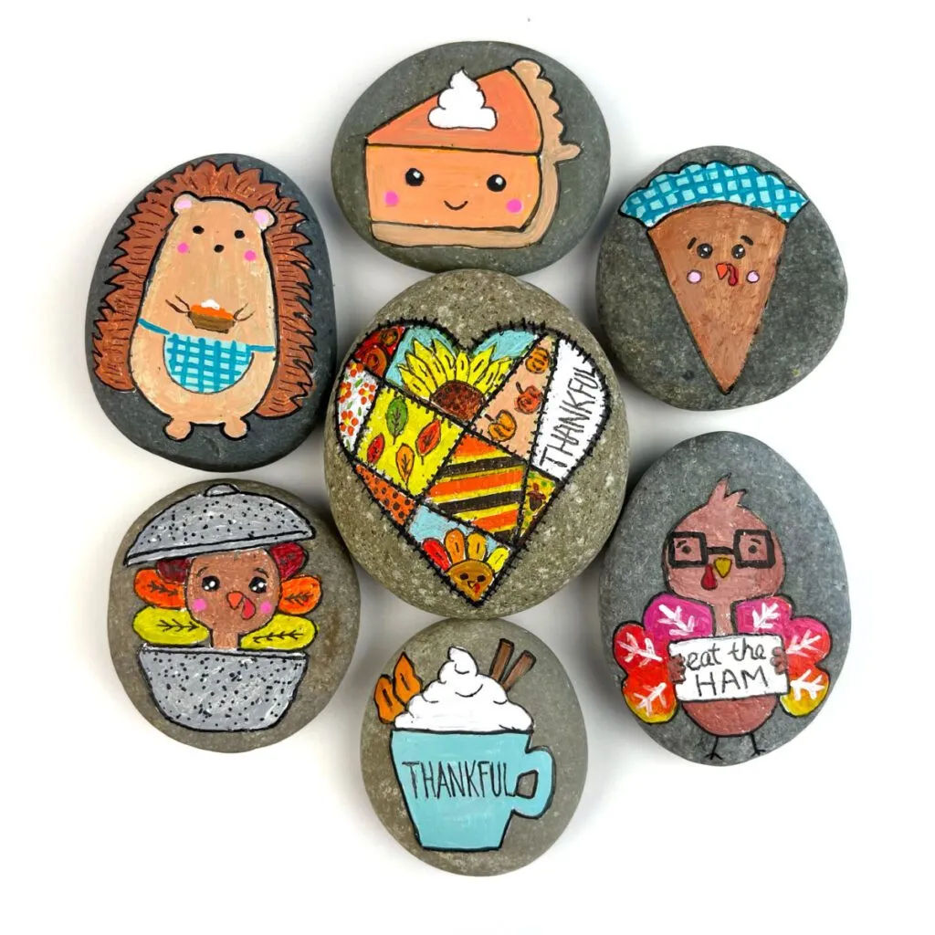 40 Cozy Autumn Rock Painting Ideas to Fall In Love With 31 thanksgiving painted rocks