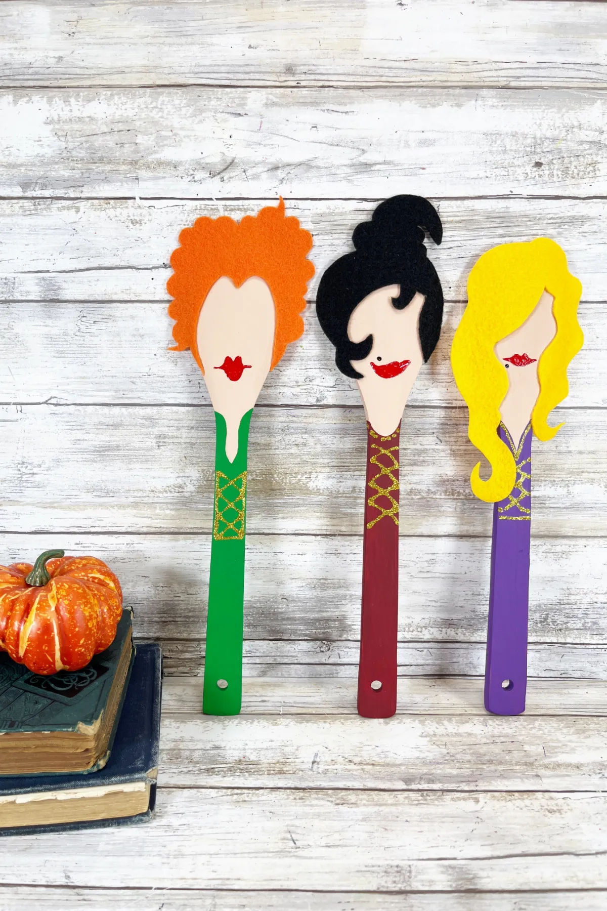 35 Glorious Hocus Pocus Crafts for a Spook-tacular Halloween 30 hocus pocus crafts
