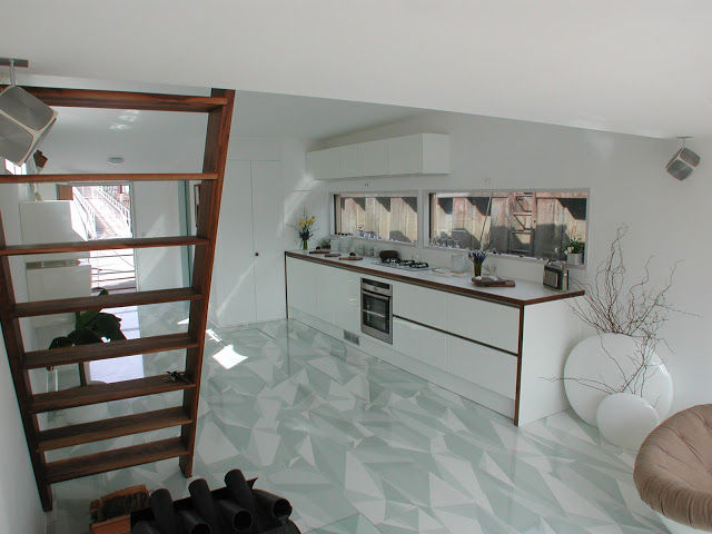 Treppe 1 1 - A loft-style houseboat with a 绿色 terrace Treppe 1 1 - A loft-style houseboat with a 绿色 terrace
