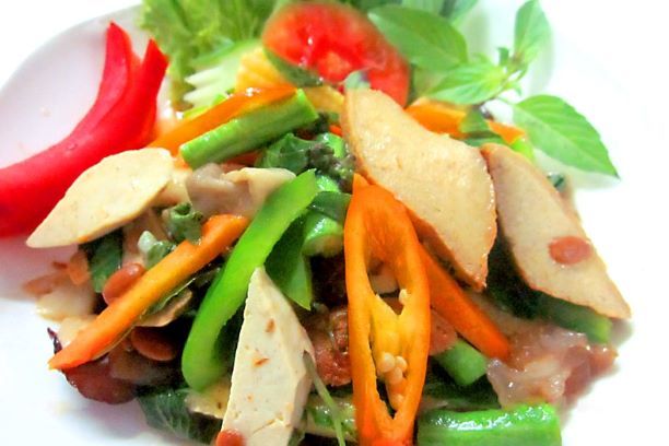 ไก่ผัดพริกสด