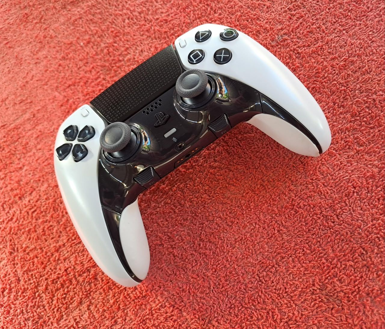 CCRS Electronics refurbished gaming consoles and controllers