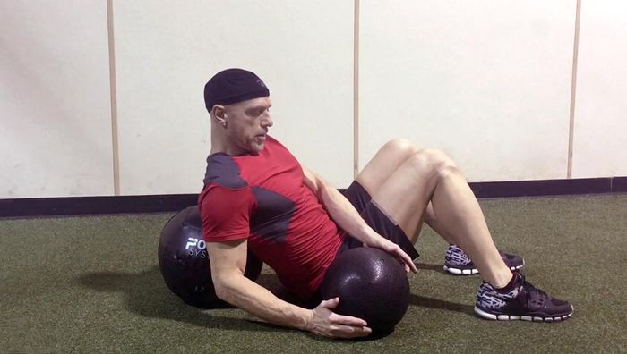 Medicine Balls: An ACE Integrated Fitness Training<sup>&reg;</sup> Model Workout