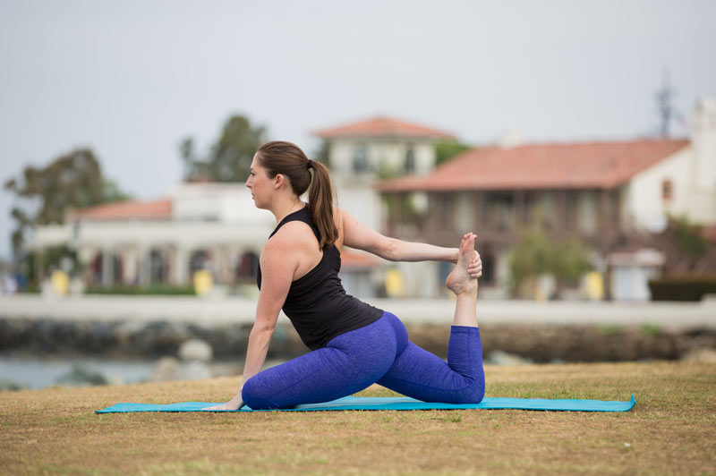 low lunge with foot in hand