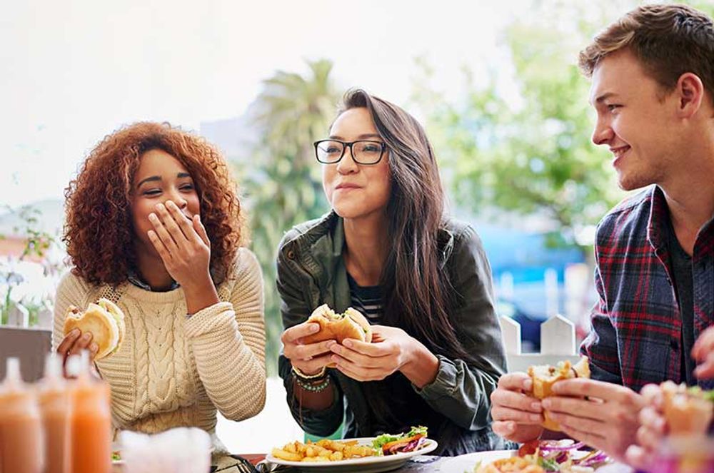 How to Eat Out Without Ditching Your Diet