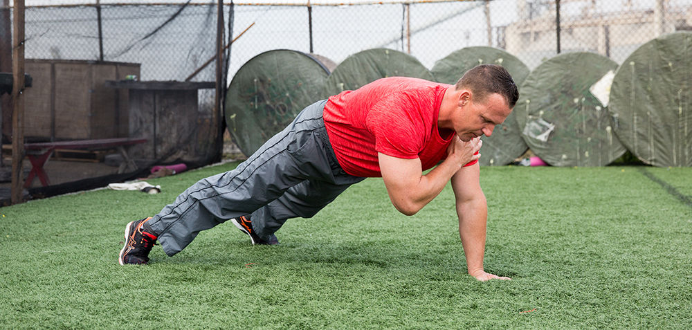 Upper-body and Core Outdoor Circuit Workout