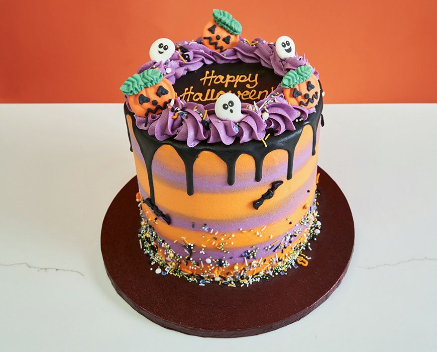 13 Ghoulishly Festive Halloween Birthday Cakes