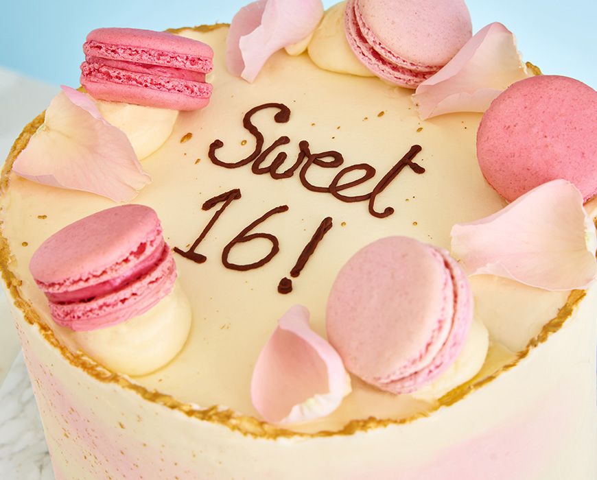 Sweet 16 Cakes Red | Best Sweet 16