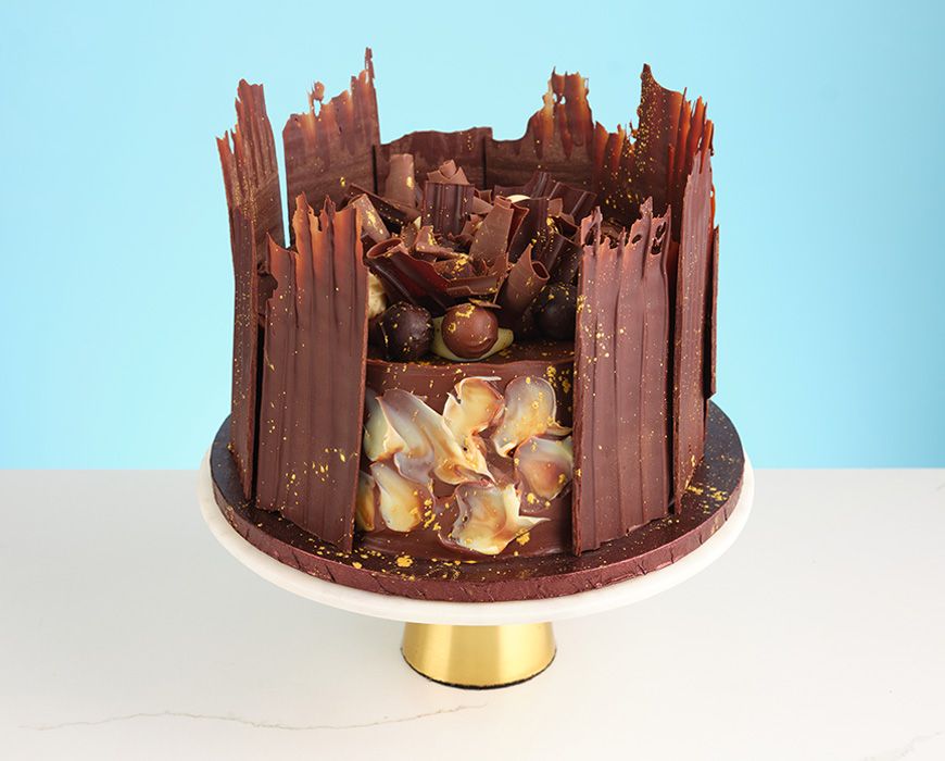 Perfect Chocolate Birthday Cake (with Chocolate Ganache and Shards)