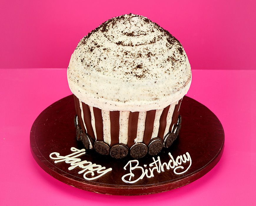 Buy Cookies and Cream Giant Cupcakes online from Lola's Cupcakes