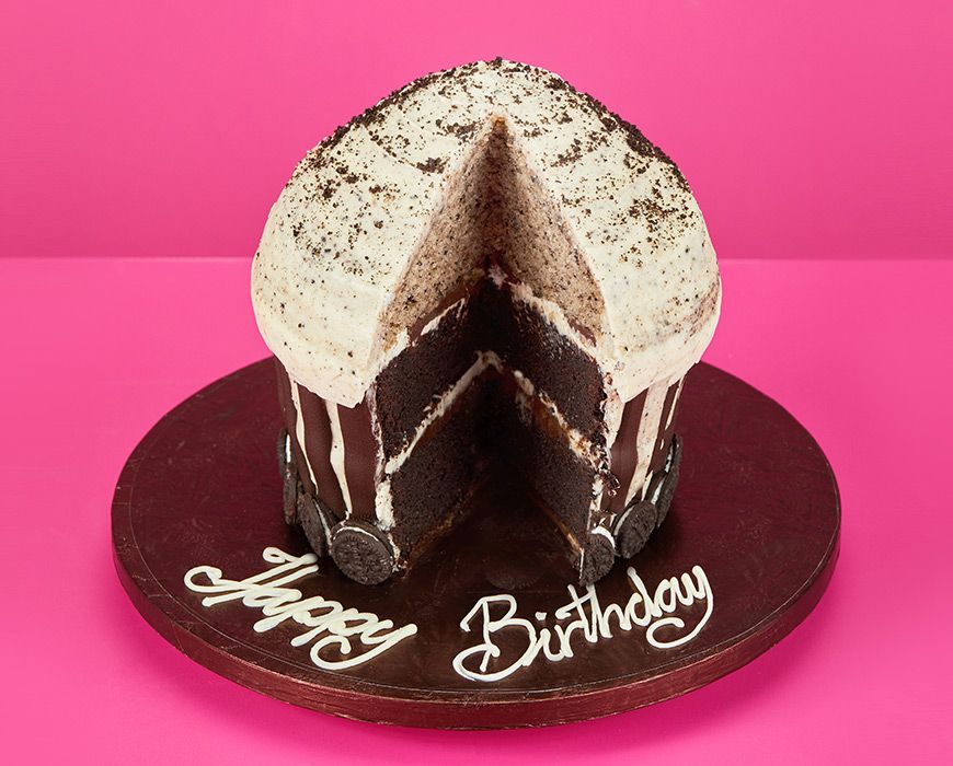 Buy Cookies and Cream Giant Cupcakes online from Lola's Cupcakes